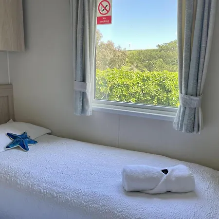 Newquay Bay Sandy Toes - Pet Friendly Chalet Newquay (Cornwall)